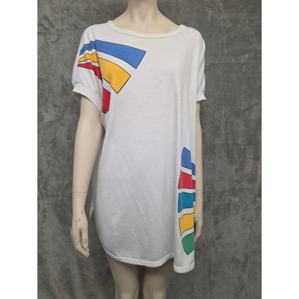 Young Stuff Vintage White Graphic Tunic Top Short Sleeve Retro Made in USA P